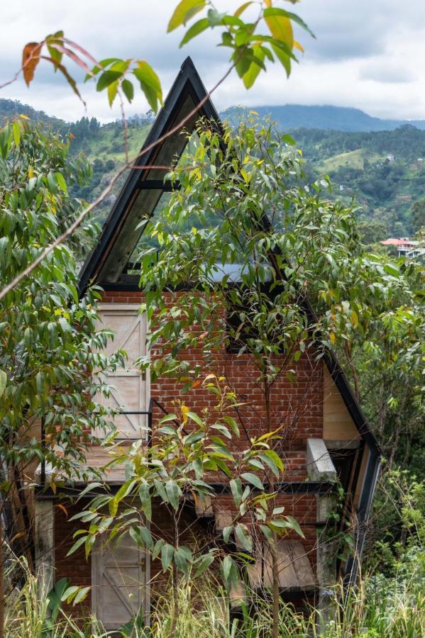 Wild Bee Hostel Элла Экстерьер фото
